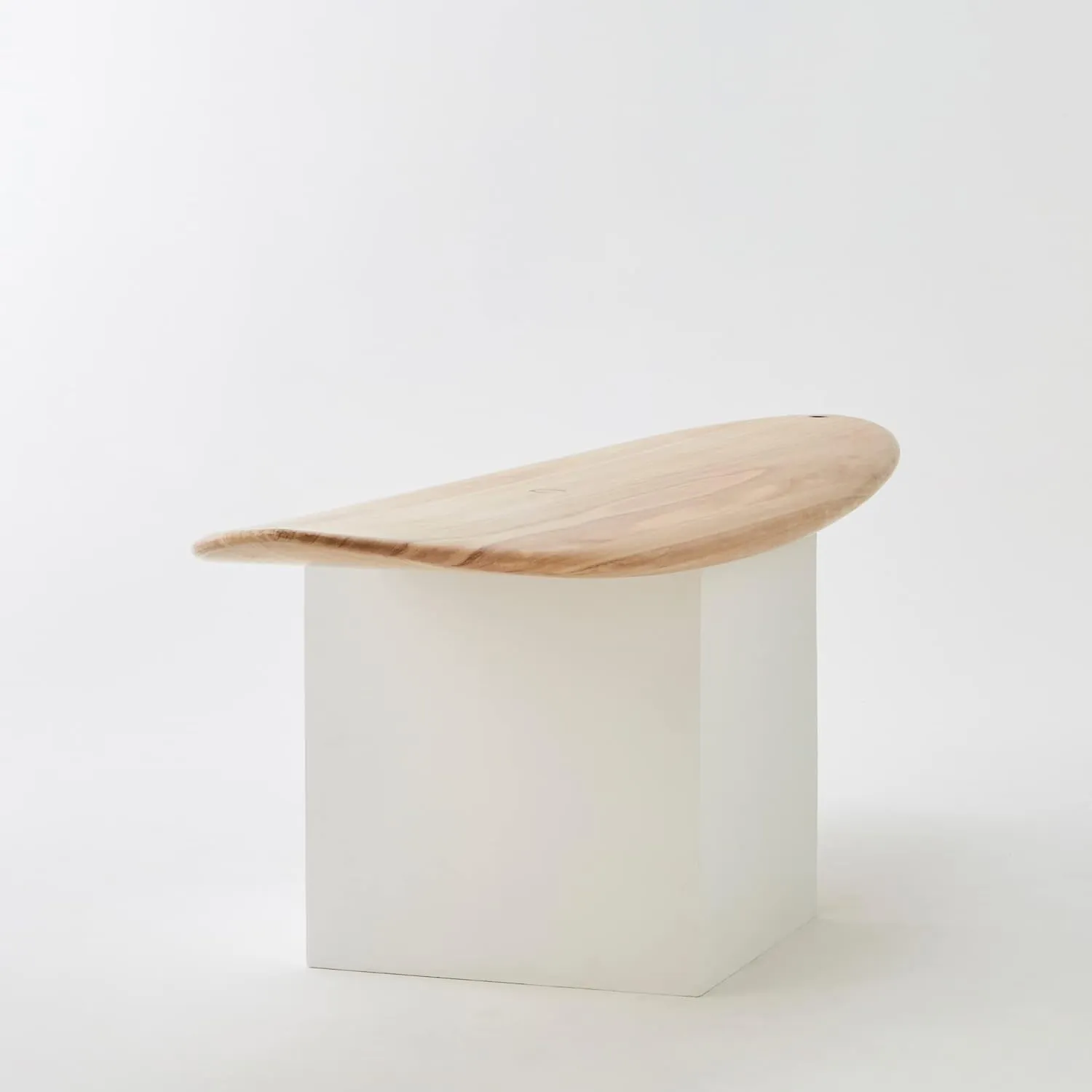 Wood Skin Surfboard Minimal, Durable and Light-Weight Structure, Mid Length, Longboard